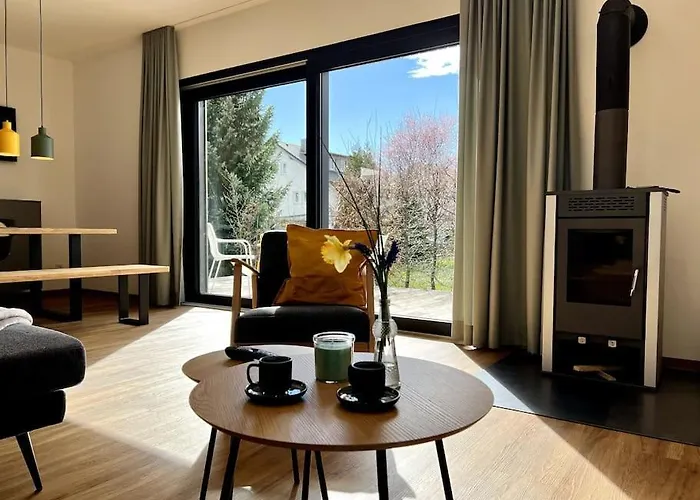 Meh18 _ Neues Ferienapartment In Seenaehe