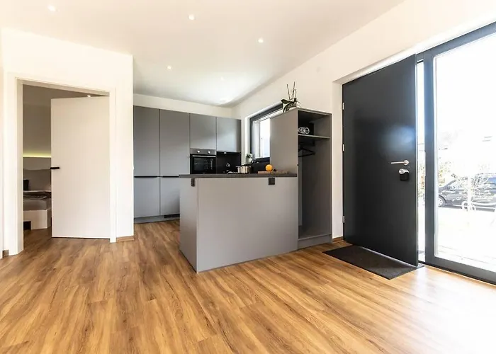 Meh18 _ Neues Ferienapartment In Seenaehe Wasserburg