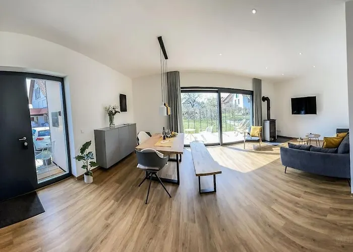 Meh18 _ Neues Ferienapartment In Seenaehe *